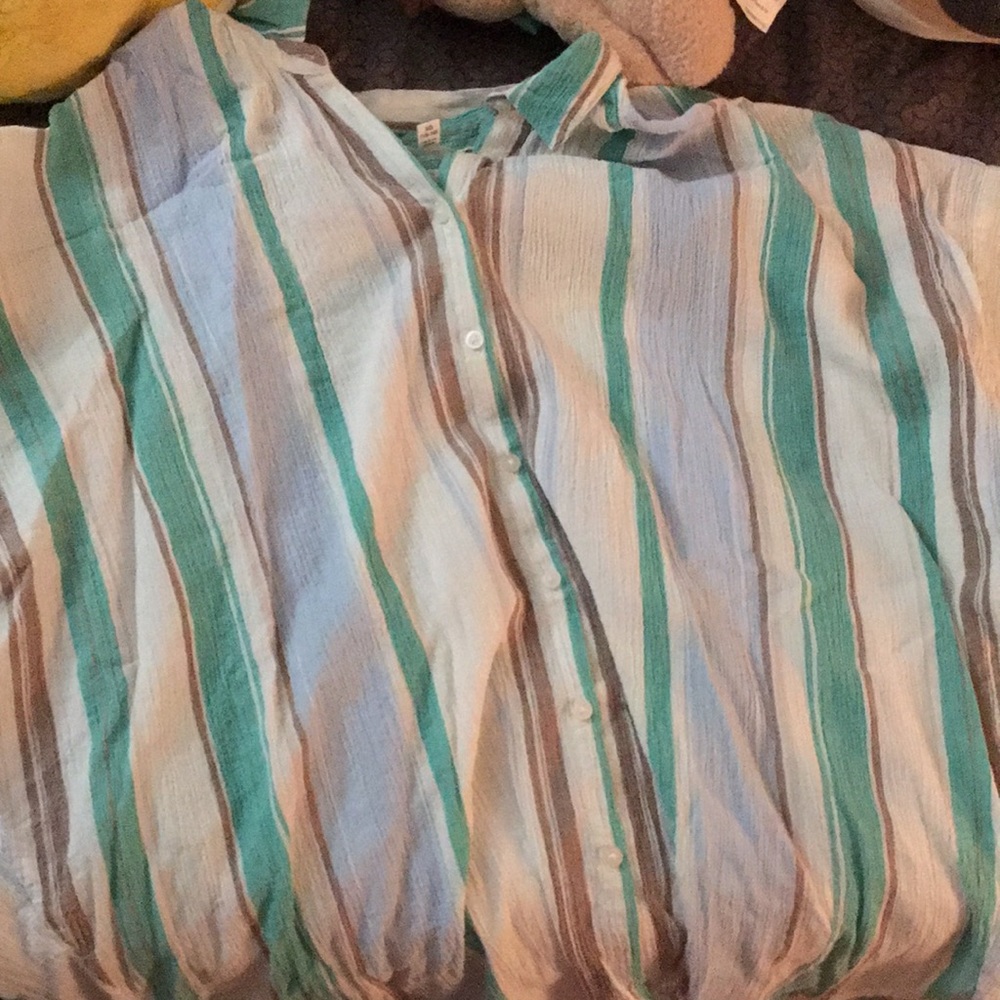 Time and tru shirt brand new with tags